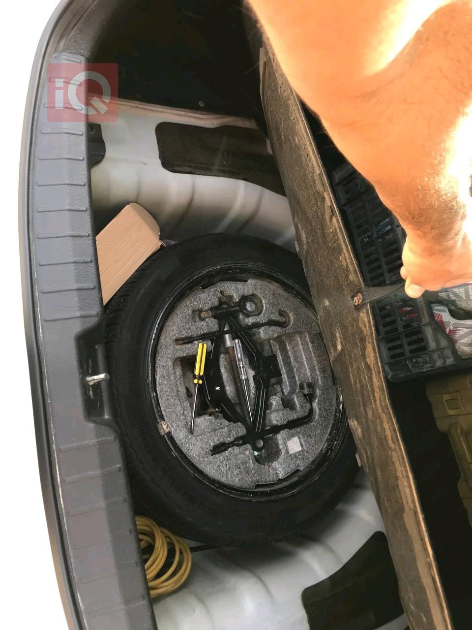 هيونداي أزيرا